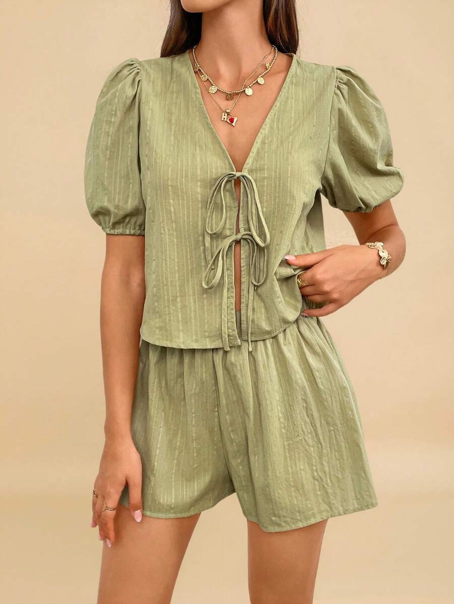 Travachic 2pcs/Set Women Summer Casual Solid Color Puff Sleeve Shirt And Shorts Set,For Summer Vacation, Women Summer Clothing,European Summer - Green - View 1