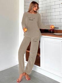 SHEIN Cottnline Women's Eyelashes Embroidery Fuzzy Pajama Set - Brown - View 5