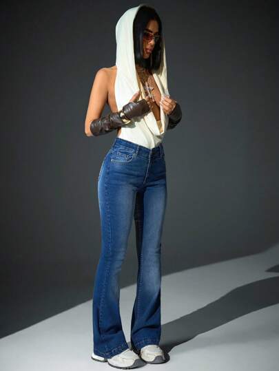 CasuGlow MID WAIST CASUAL SKINNY FLARED LEG JEAN