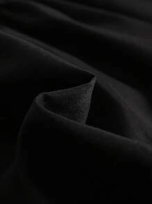 SHEIN Playful Pals Baby Girls' Spaghetti Strap A-Line Dress. This Dress Features A Spaghetti Strap Design, Simple And Elegant. The A-Line Silhouette Skirt Adds A Lively And Cute Look. This Dress Has A Loose Fit, Suitable For Babies Of All Body Types. It Is Not Only Suitable For Beach Vacations, Outdoor Picnics And Other Summer Outings, But Also For Casual Home Wear, Allowing Babies To Enjoy A Relaxed And Free Time While Showcasing Their Unique Charm.