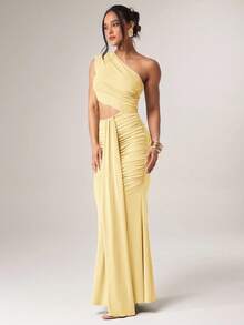 Silquee 女士夏季时尚纯色褶皱镂空单肩连衣裙 - 黃色 - 查看 6