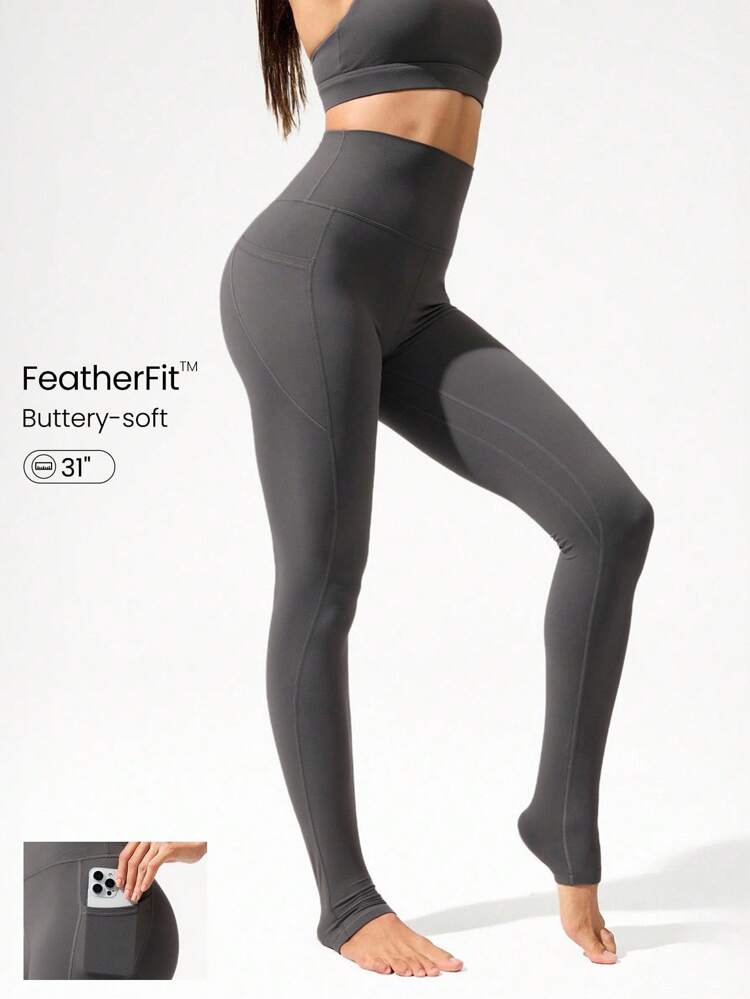 31" FeatherFit™ Sky High Ultra High-Waist Side Pockets Leggings Low-Impact Yoga Pilates Studio Daily Casual Wear