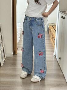 Tween GirlsLight Washed Denim Jeans With Sweet Embroidered Butterfly & Cherry Blossom Patterns, Comfortable Casual Outdoor Elastic Waist Wide-Leg Pants - Light Wash - View 5