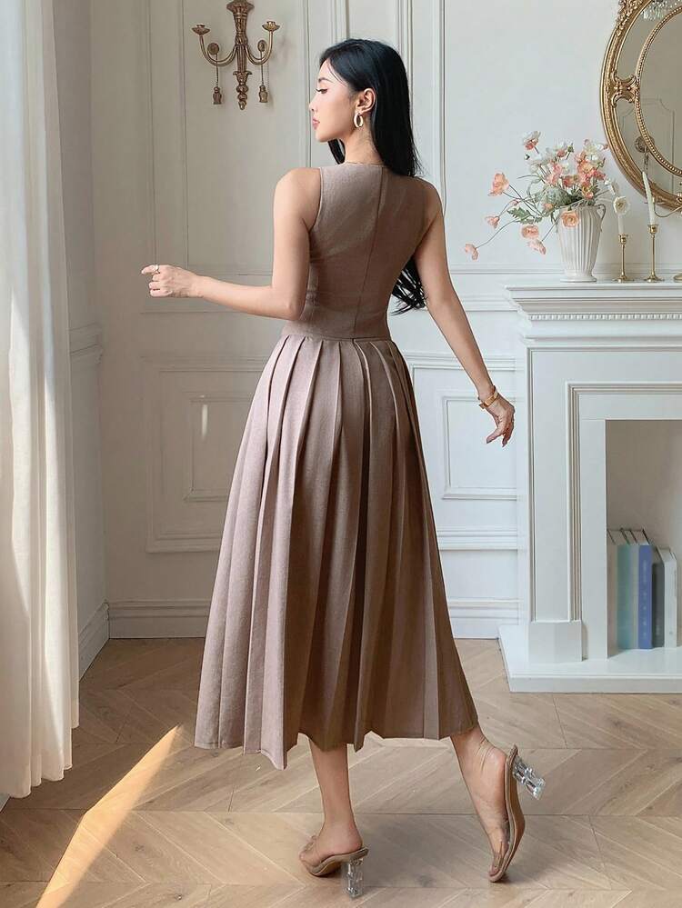 Solid Color V-Neck Tank Top & Pleated Skirt 2 Pieces Set For Women Short Sets For Women