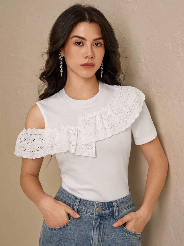 Women's T-Shirt With Fabric Patchwork, Ruffle Hem, Round Neck And Asymmetric Off-Shoulder Design