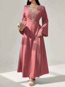 Al Najma 女士刺绣优雅长袖阿拉伯朴素连衣裙 - 粉色 - 查看 5