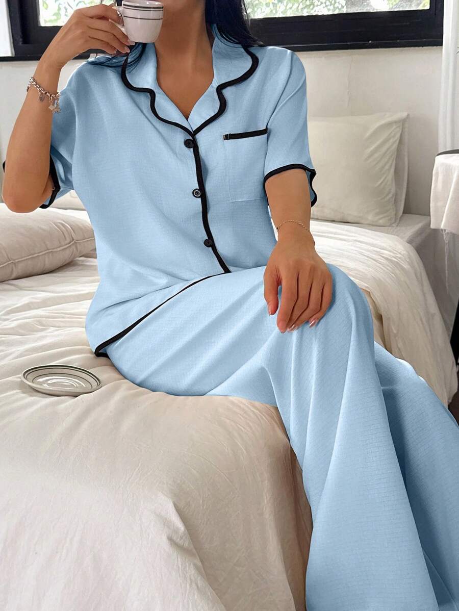 SHEIN Bộ đồ ngủ tay ngắn rộng rãi, thoải mái, ve áo viền tương phản - Màu xanh lam - Xem 1