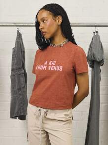 COUREZ Áo thun tay ngắn dáng rộng in hình họa tiết / Áo mùa hè dễ thương cho nữ / Phong cách đường phố thường ngày / Chất liệu cotton Y2K - Đỏ - Xem 3