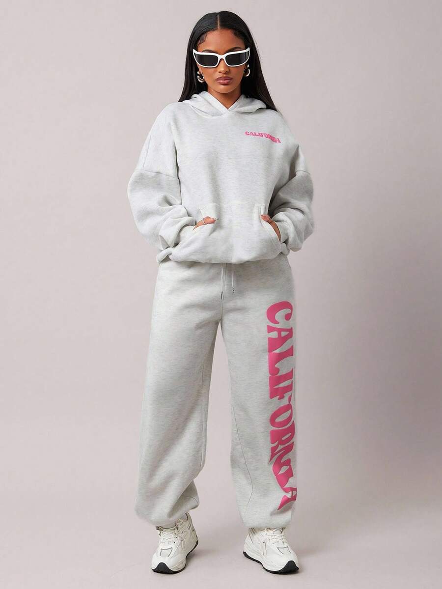 Radiana 休闲宽松保暖内衬浅灰色连帽衫，秋冬超大号粉色字母印花套头连帽衫，街头风格运动服，家居服 - 灰色 - 查看 1