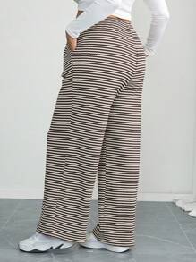 SHEIN Tall CURVE Pantalones de pierna ancha con textura de rayas y cordón para tallas grandes - Marrón - Ver 2