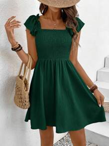 SHEIN Frenchy 度假休闲纯色荷叶边下摆 A 字裙