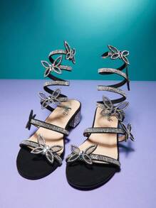 Mini mi Sandales de soirée noires à talons carrés avec brides à la cheville ornées de cristaux, papillons 3D et spirales - Talons sécuritaires pour le cosplay de princesse - Noir - Voir 3