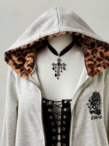 Sunspun 大码女式复古朋克/Y2K徽章字母印花拉链卫衣，配豹纹人造毛皮，秋冬套头衫，复古风 - 灰色 - 查看 4