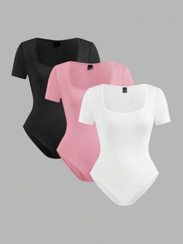 SHEIN EZwear Set de 3 bodys con cuello cuadrado en negro, rosa y blanco, apropiados para el verano y para salir