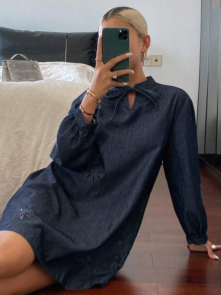 Women's Round Neck Drawstring Loose Short Denim Dress, Casual Hollow Out Teenage Style