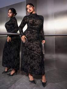 SHEIN EZwear 大码女式性感碎花网眼长袖褶皱高开衩修身连衣裙 - 黑色 - 查看 5
