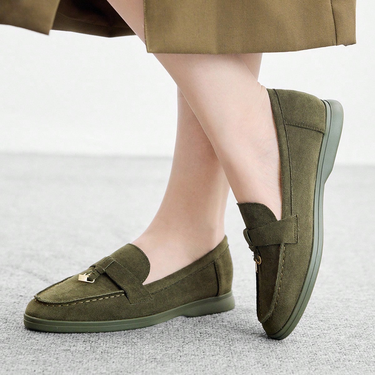 Mocasines planos cómodos de ante para mujer, zapatos de color verde militar, adecuados para ir al trabajo, actividades al aire libre, compras, uso di