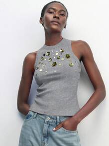 Maija 女士时尚百搭圆领金属 3D 花朵装饰无袖背心，夏季、乡村音乐会、街头女装、风格、时尚、俱乐部、女士教师