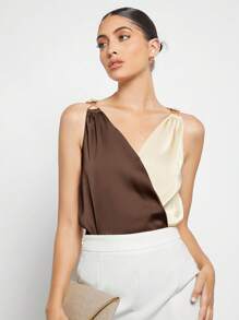 BizChic 女士纯色拼布金属装饰休闲衬衫，简约都市通勤基本款，简约时尚优雅商务休闲女士装，适合教师、办公室、婚礼、音乐会