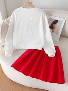 Sparklyn 秋冬甜美柔软针织草莓时尚套头衫和百褶裙两件套 - 紅白色 - 查看 2