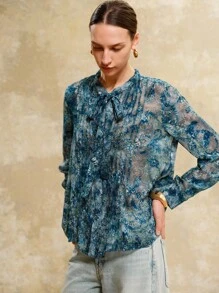 EMERY ROSE 女士休闲蓝色雪纺印花系带衬衫，适合日常通勤、秋季新款、返校季、办公穿着、教师装。 - 藍色 - 查看 4