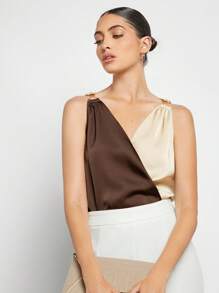 BizChic 女士纯色拼布金属装饰休闲衬衫，简约都市通勤基本款，简约时尚优雅商务休闲女士装，适合教师、办公室、婚礼、音乐会