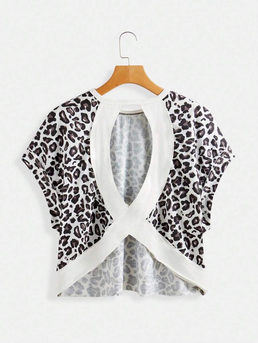 SHEIN Essnce 2025 年夏季女款豹纹蝙蝠袖露背 T 恤，宽松复古休闲上衣，背部镂空，复古短袖日常穿着 - 彩色 - 查看 1