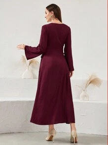 Al Najma 1 قطعة فستان إماراتي طويل الأكمام أنيق مزين بالكريستال والترتر باللون البرغندي الرزين للنساء في فصل الخريف - عنابي اللون - مشاهدة 2