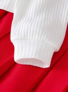 Sparklyn 秋冬甜美柔软针织草莓时尚套头衫和百褶裙两件套 - 紅白色 - 查看 4