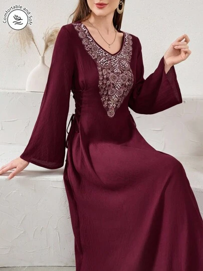 Al Najma 1 件女式秋季优雅水晶亮片装饰酒红色朴素长袖阿拉伯连衣裙