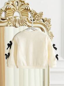 SHEIN 可爱 Babygirl 休闲百搭米色针织蝴蝶结圆领长袖套头衫，适合日常穿着和外出，春秋季