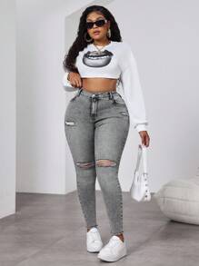 SHEIN CURVE+ Plus Size Grey Jeans Comfortable High-Stretch Denim Summer-Friendly Ripped Leggings With Pockets, Curve Plus, Boho Vacation - Grey - View 8