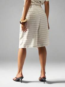 MISSGUIDED Striped Bermuda Tailored Linen Feel Shorts Mid Rise Pleated Knee Length Summer Resort Wear Walking Casual Beach Vacation Bottoms - Apricot - View 2