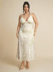 SHEIN BAE PLUS SIZE Women's Wedding Season Sexy Elegant Deep V Ruched Bust Embroidered Fitted Waist Romantic Embroidered Maxi Dress Honeymoon Outfits Woman Women Wedding Guest Dress Island Vacation Outfits Look Summer Dresses For Women Fall  Wedding Guest Dress Women Sun Dresses For Women Mother's Day Outfit/Halloween Plus Size/Back To School/Birthday Dresses For Women/Plus Size Dresses/Holiday Women Outfits/Rave Outfits/Off Shoulder/Elegant Dress,Homecoming Dress - Apricot - View 1
