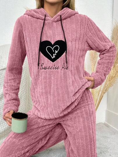EURMUSE Damen Langarm Fleece Schlafanzug Oberteil mit Buchstaben- und Herz-Stickerei, Kapuze und Kordelzug