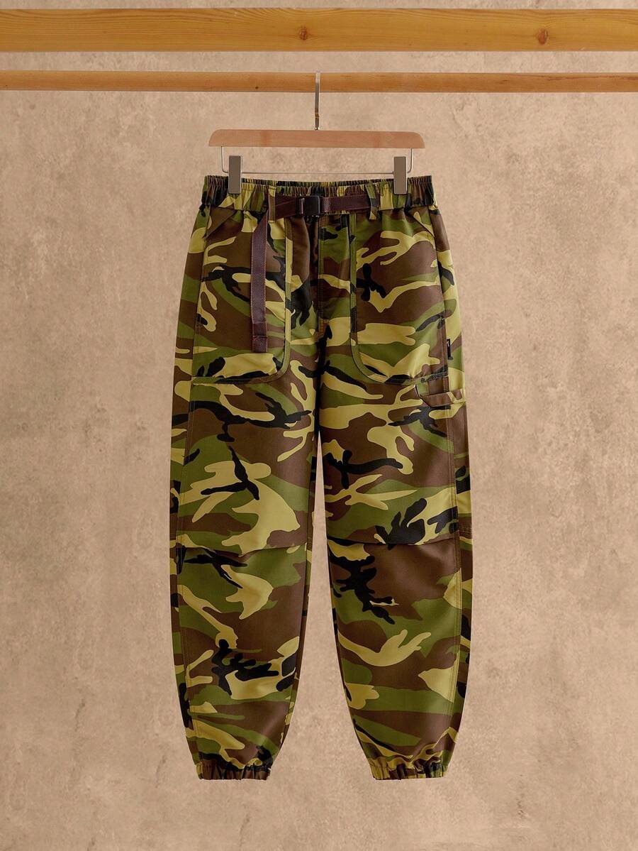 Manfinity NXTstreet Men's Casual Camouflage Print Tapered Pants Camo Cargo Pants Men Men Camo Cargos Camo Pants Baggy Camo Pants Baggy Camo Pants Men Men Cargos, Fall - Army Green - View 1