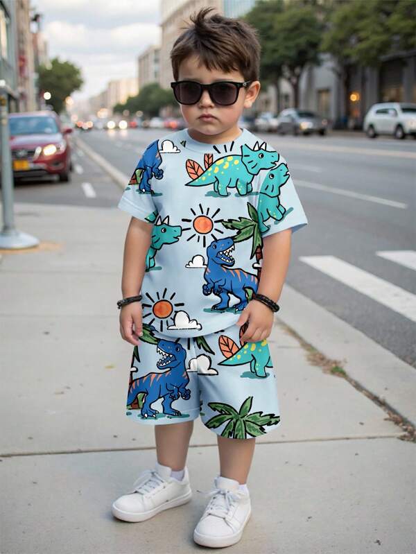 SHEIN 2pcs/Set Young Boy Casual Minimalist Round Neck Short Sleeve T-Shirt And Shorts, Suitable For Summer