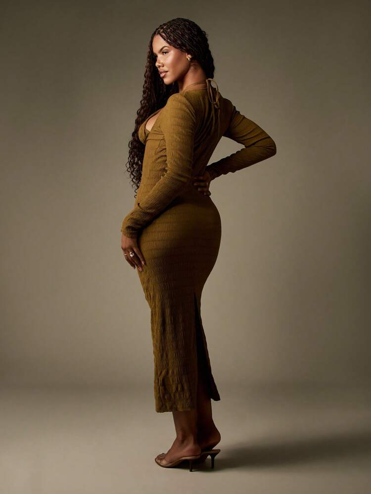 MISSGUIDED Vestido midi texturizado y fruncido con cuello halter, manga larga, de punto acanalado para fiesta, club, noche, otoño, invierno, ajustado, glamoroso, vacaciones