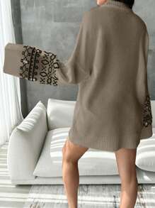 EURMUSE Women Geometric Print Crew Neck Long Sleeve Sweater - Mocha Brown - View 2