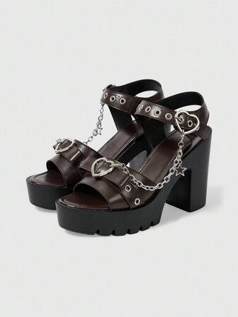Grunge Punk Elegante Mode Damen Sandaletten mit Herz- & Stern-Metallketten-Design, wasserfeste Plateau, Punk-Stil Rundkopf Römersandalen, geeignet für Party, Alltag, Abendkleid, Größenzuwachs und Beinverlängerung, komfortable vielseitige High Heels