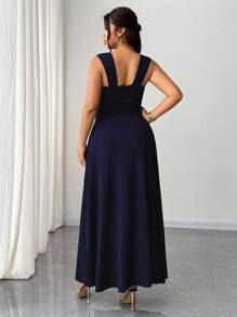 Elenzga Đầm dự tiệc cocktail cổ chữ V màu trơn, xẻ tà cao, co giãn, thiết kế thời trang đa năng, phong cách 2025 dành cho nữ cỡ lớn - Màu xanh hải quân - Xem 2