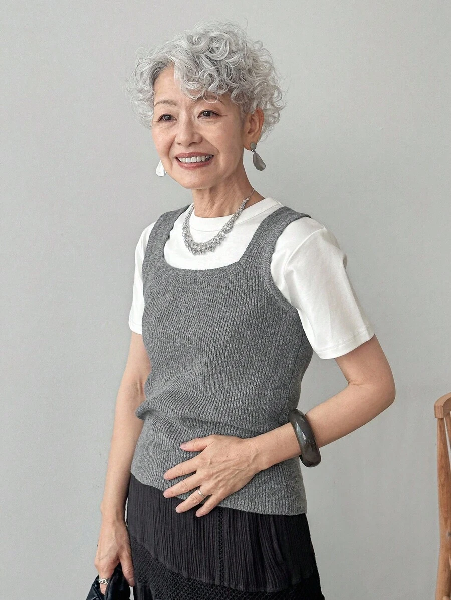 FRIFUL 女士纯色深灰色罗纹纹理修身背心式毛衣背心，适合休闲、旅行、机场穿着的多功能分层单品