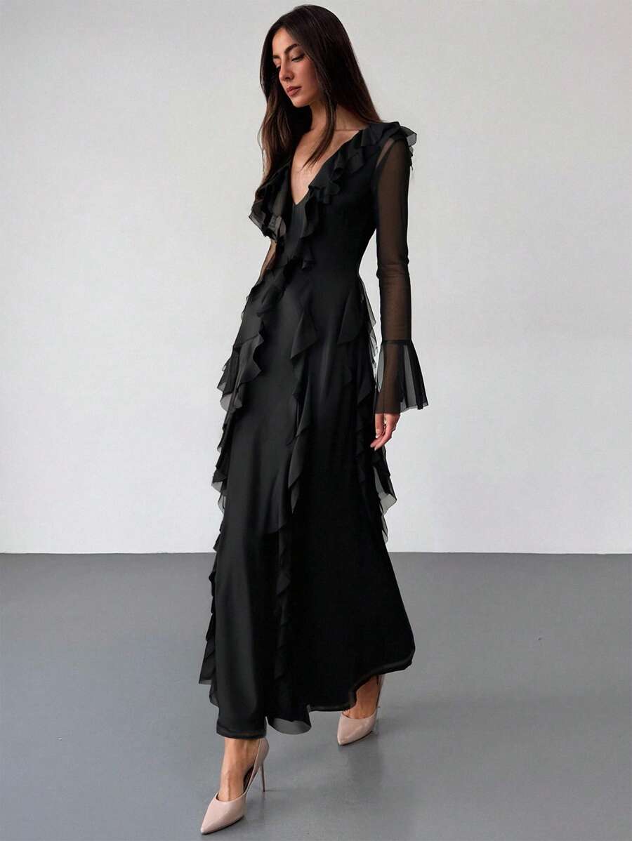 Aloruh 黑色针织网眼深 V 领长袖荷叶边下摆连衣裙