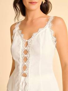 CAJUNI Boho Style Vacation Casual Tropical Contrast Lace Tank Top - White - View 1