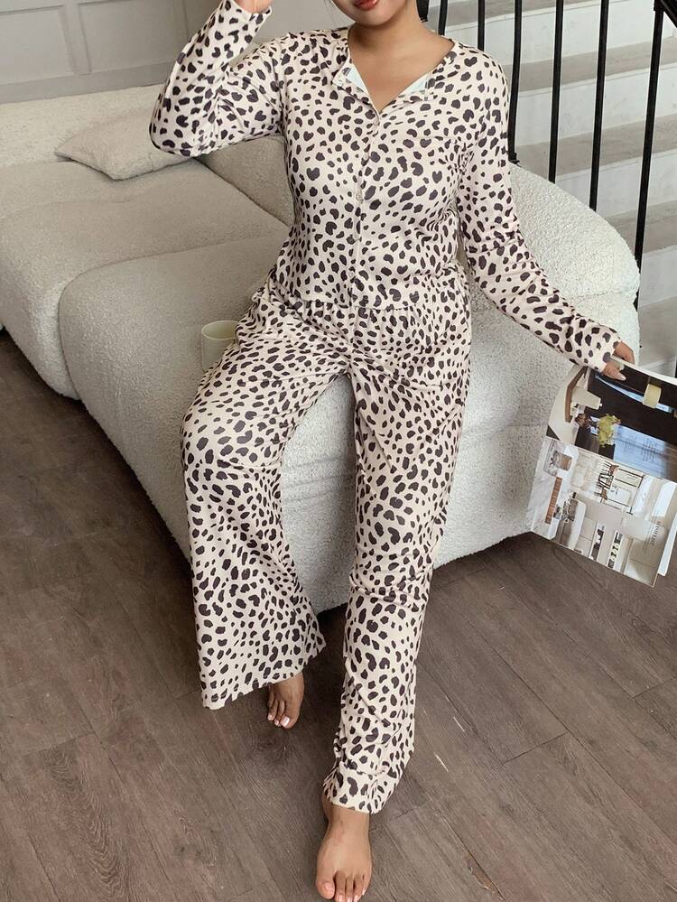 Dazy Plus 2pcs Plus Size Women Leopard Print Pajama Set, Long Sleeve Top And Elastic Waist Pants, Sleepwear, Fall Clothes