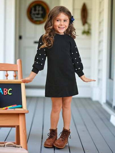 SHEIN Sukienka dla dziewczynki z dzianiny z okrągłym dekoltem i sztucznymi perłami, z koralikami i rękawami w kształcie latarni