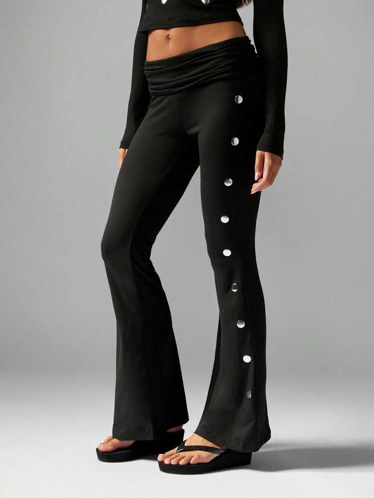 MISSGUIDED Bell Bottom Leggings With Metallic Button Details Side Slit Modern Party Festival Flare Pants Evening Wear Statement Piece