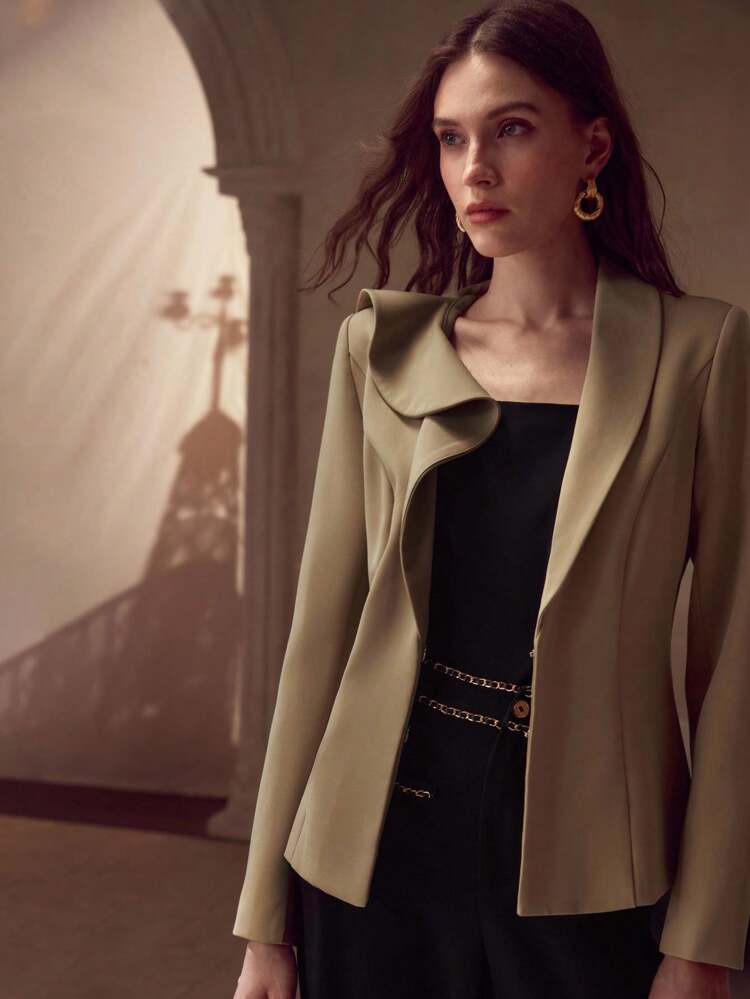 MANTEAU unicolore AVEC CEINTURE ET COL ASYMÉTRIQUE