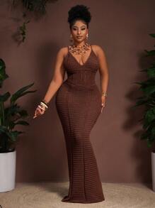 Slaydiva 2025 Spring/Summer New Bohemian Vacation Casual Party Khaki Knitted Waist Hollow Sheer Slip Dress, Plus Size Women Brown Bodycon Maxi Dress Knit Maxi Dress Crochet Maxi Dress Brown Crochet Maxi Dress Brown Knit Maxi Dress Winter Fall Autumn - Brown - View 4