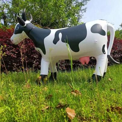 1/2 Pcs Arge Inflatable Cow Inflatable Farm Animal Figurine, Birthday Party Decoration Inflatable Animal Gift, Suitable For Farm, Birthday, Indoor, Outdoor Party Props, Toys And Supplies